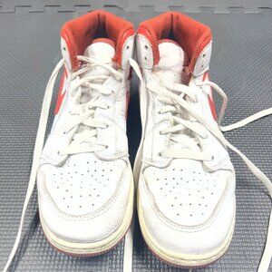 Nike Air Jordan 1 High Retro White/Orange Vintage Sneakers Rare Collectors Editi